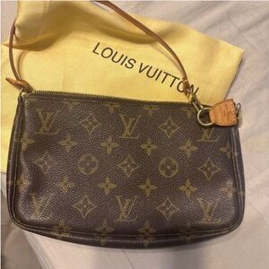 Louis Vuitton Brown Monogram Clutch